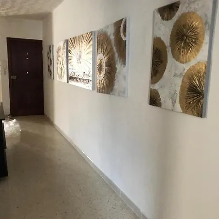 Hostel Eem Only Girls Student Is-Swieqi